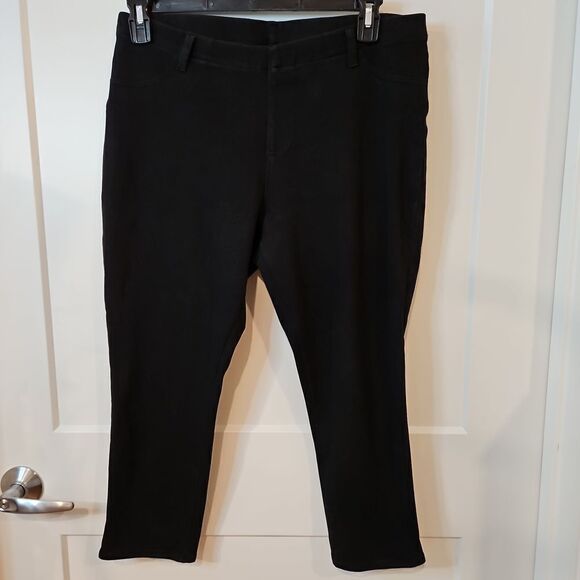 🌹Time and Tru Black Stretch Pullon Capris sz 16/18 - Picture 4 of 5